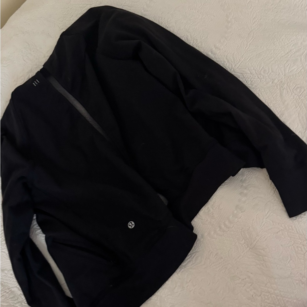 Women's Lululemon Black Jacket - Picture 3 of 4